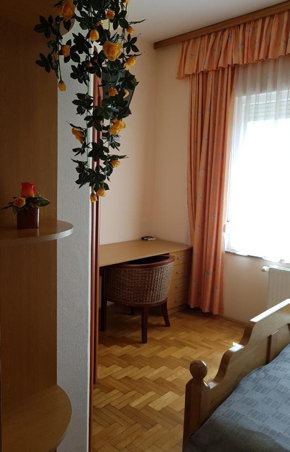 Prenociste Klas Pleternica Bagian luar foto
