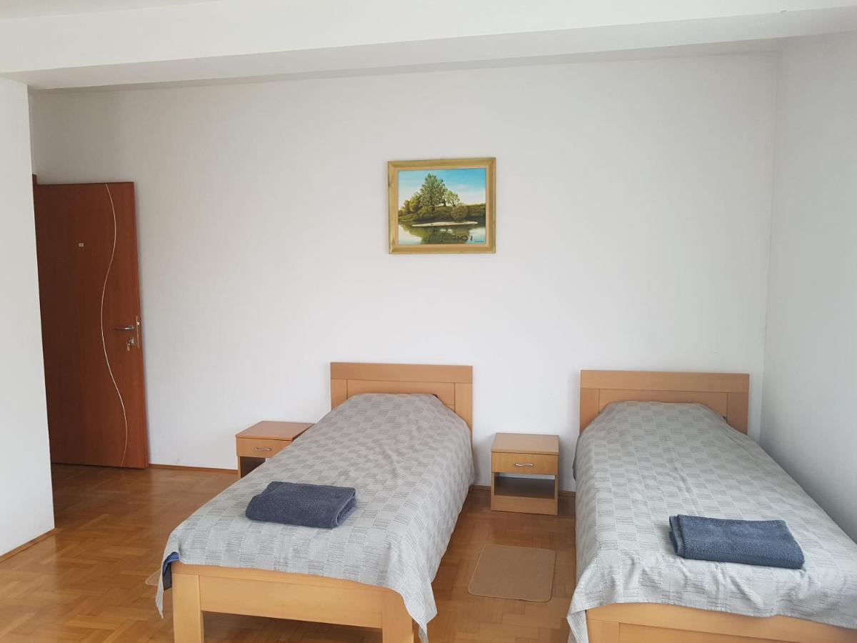 Prenociste Klas Pleternica Ruang foto