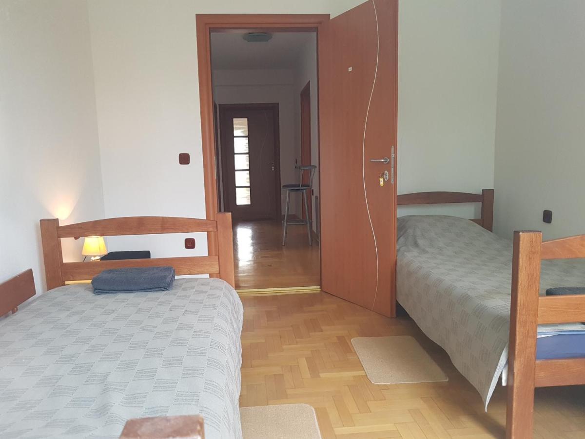 Prenociste Klas Pleternica Ruang foto