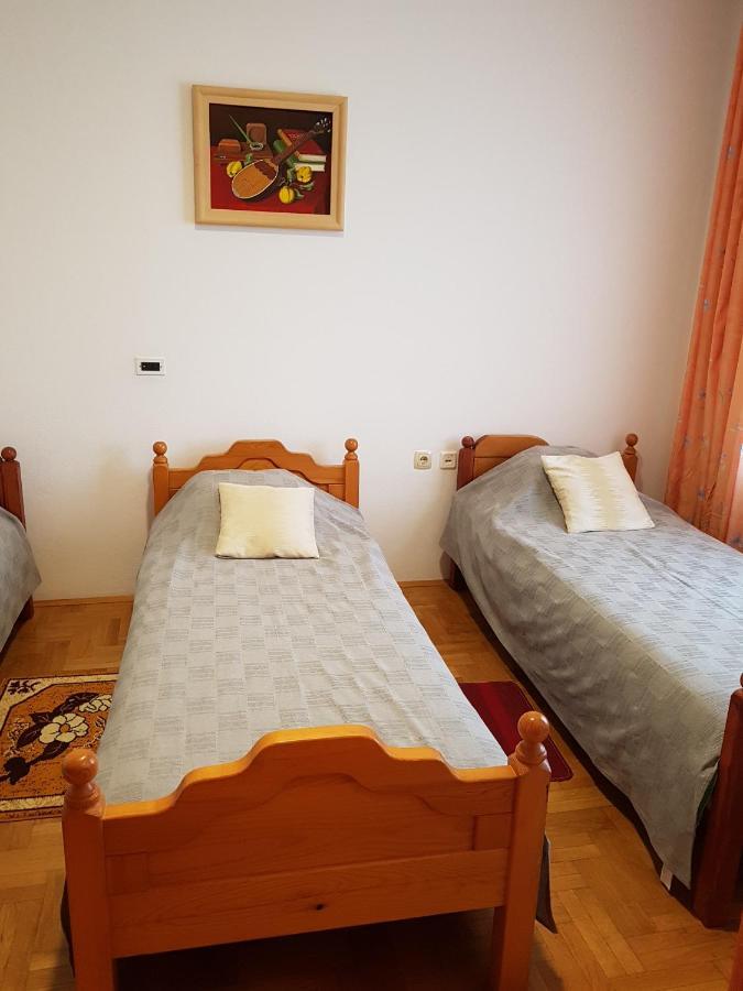 Prenociste Klas Pleternica Ruang foto