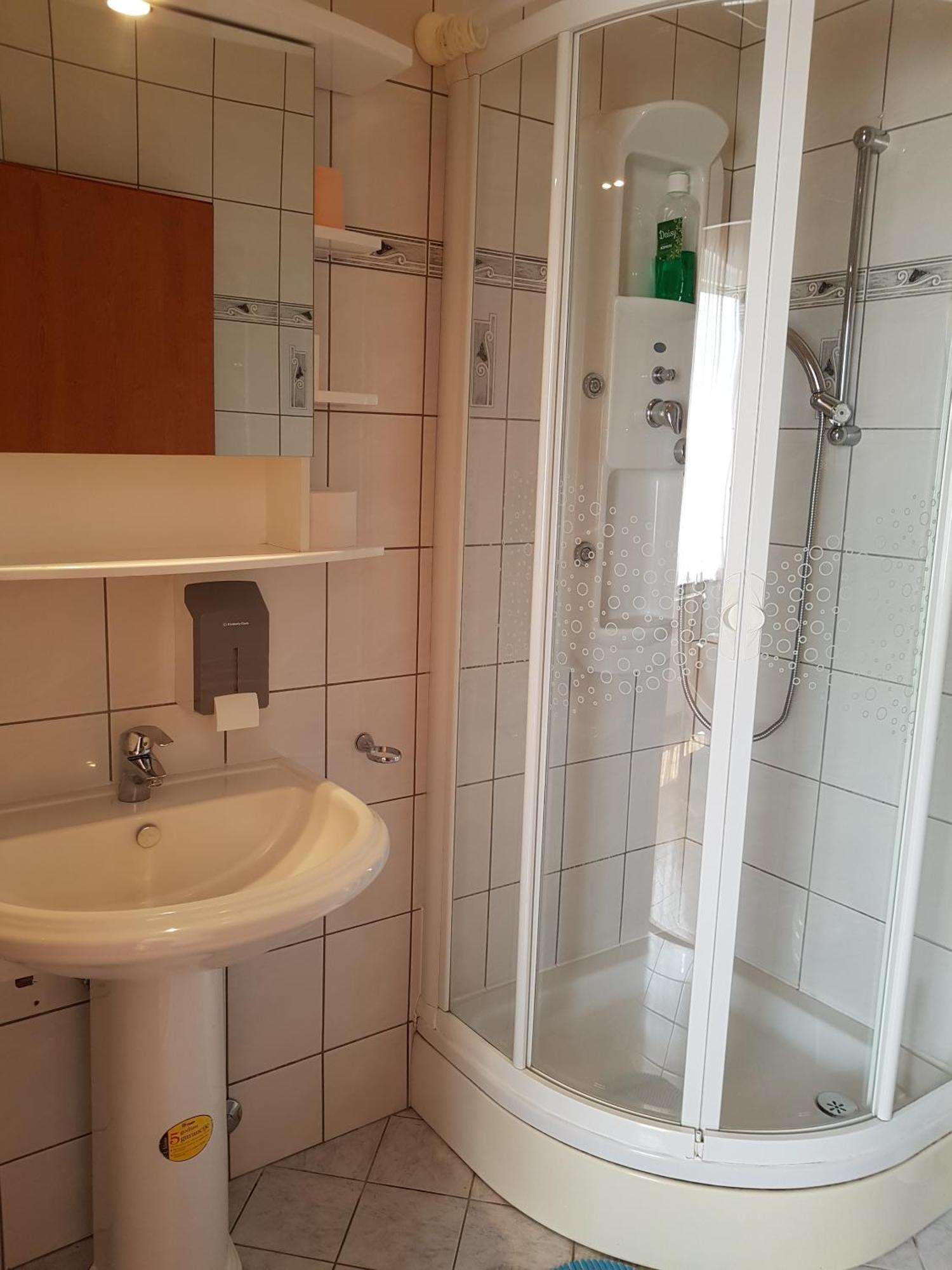 Prenociste Klas Pleternica Ruang foto