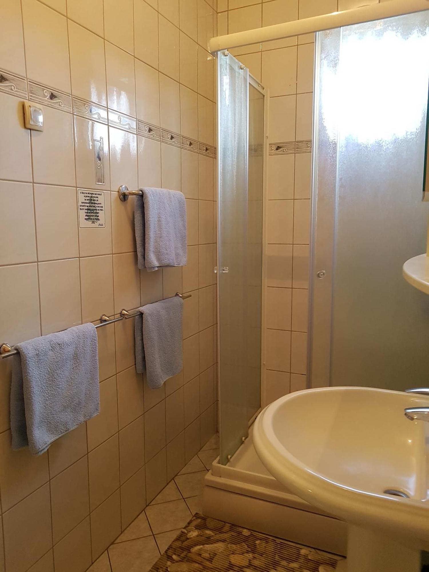 Prenociste Klas Pleternica Ruang foto