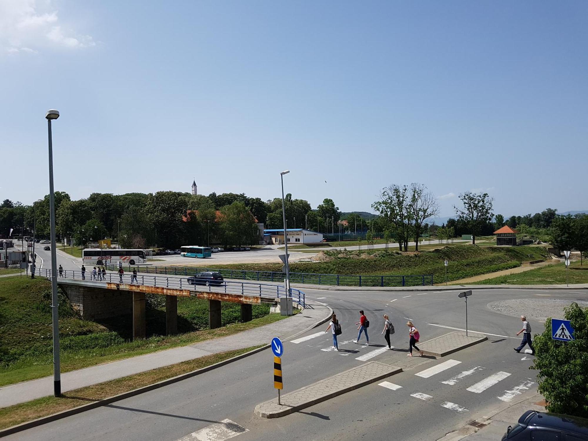 Prenociste Klas Pleternica Ruang foto